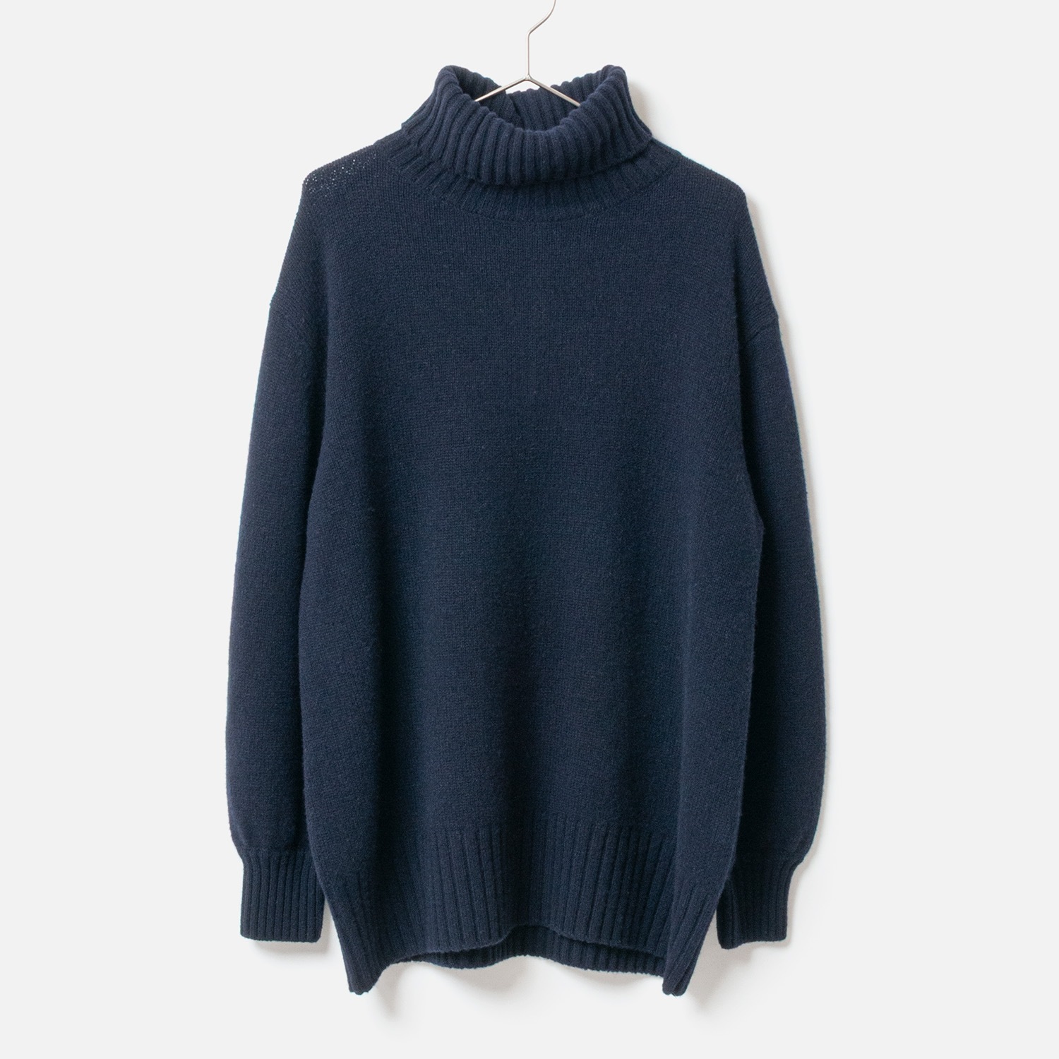 [Harriss] Lambswool turtle sweater