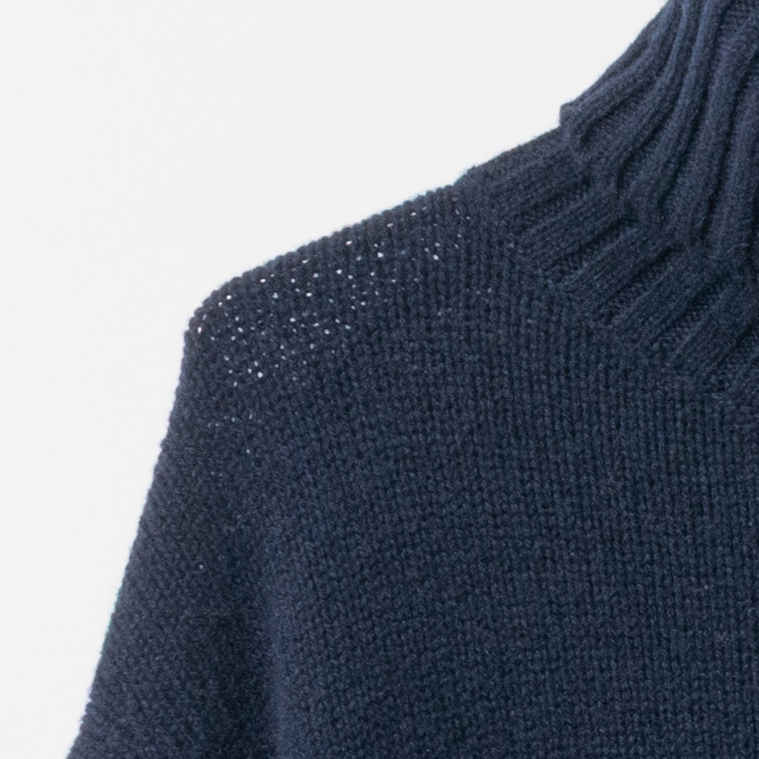 [Harriss] Lambswool turtle sweater