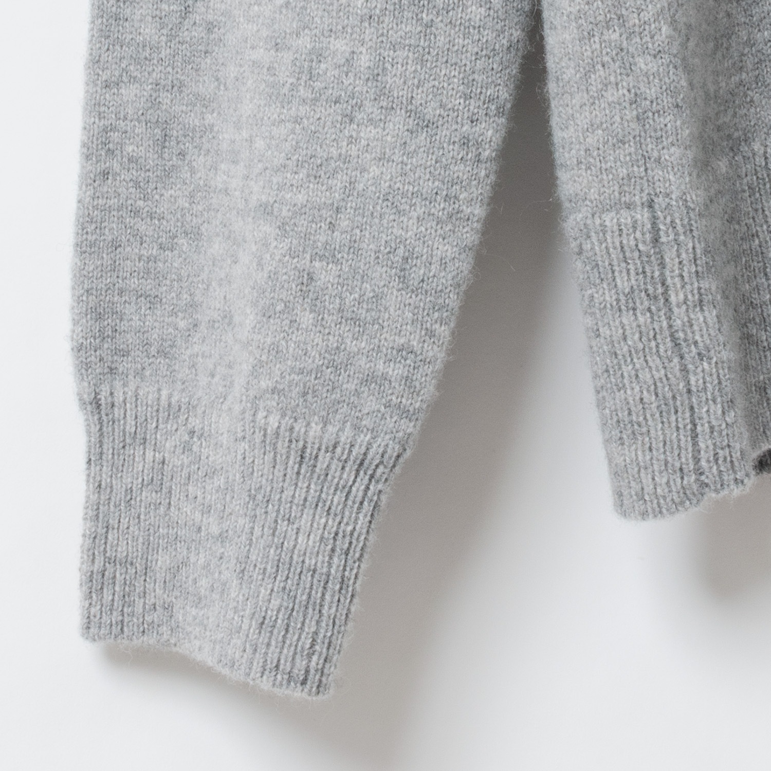 [Harriss] Cotton Ruffle Collared Crew Sweater