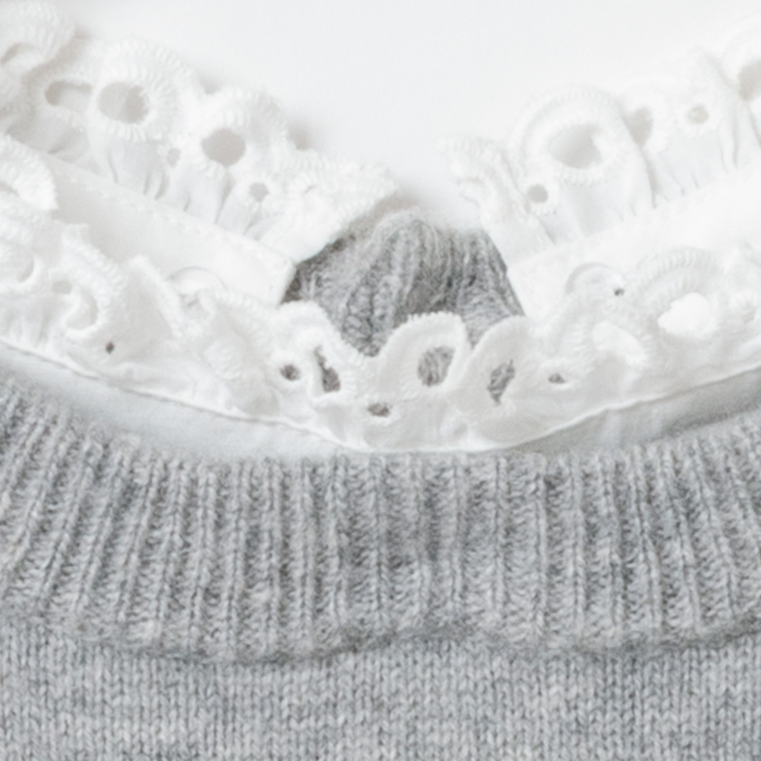 [Harriss] Cotton Ruffle Collared Crew Sweater