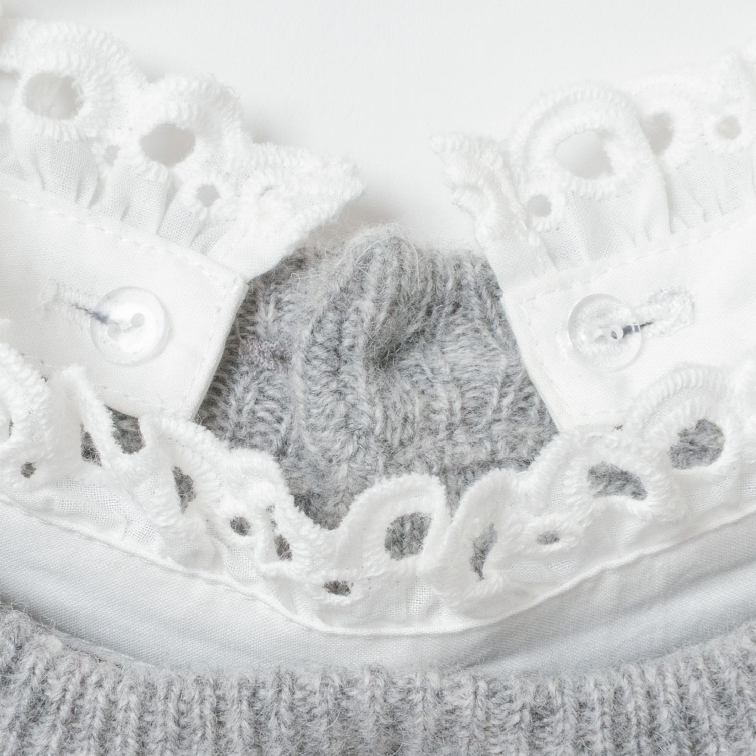 [Harriss] Cotton Ruffle Collared Crew Sweater