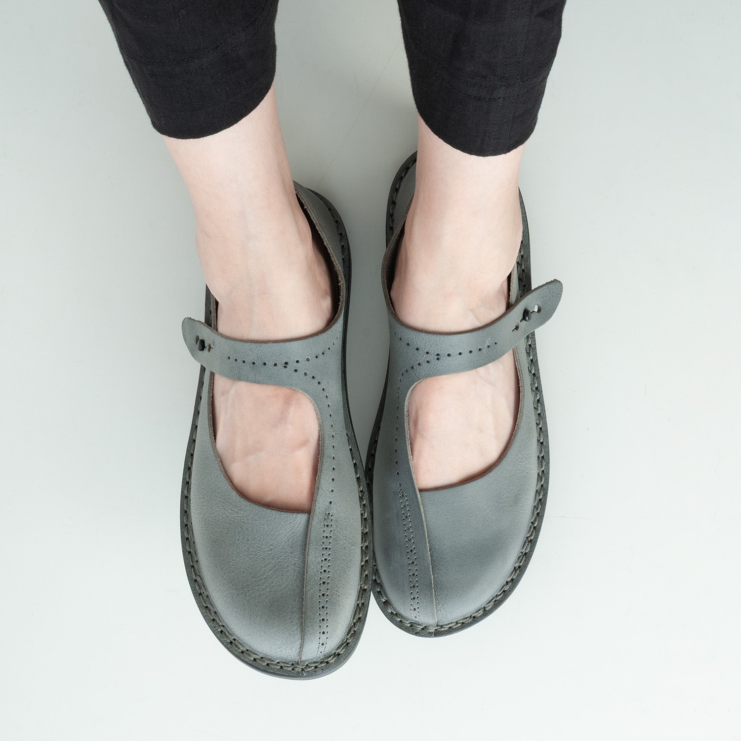 [trippen] Clip f ( grey-bi-waw )