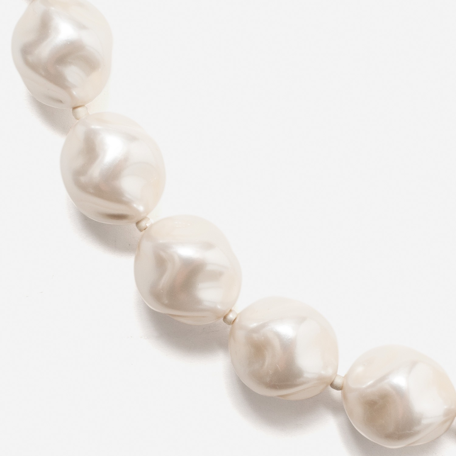 [Harriss] Resin pearl necklace