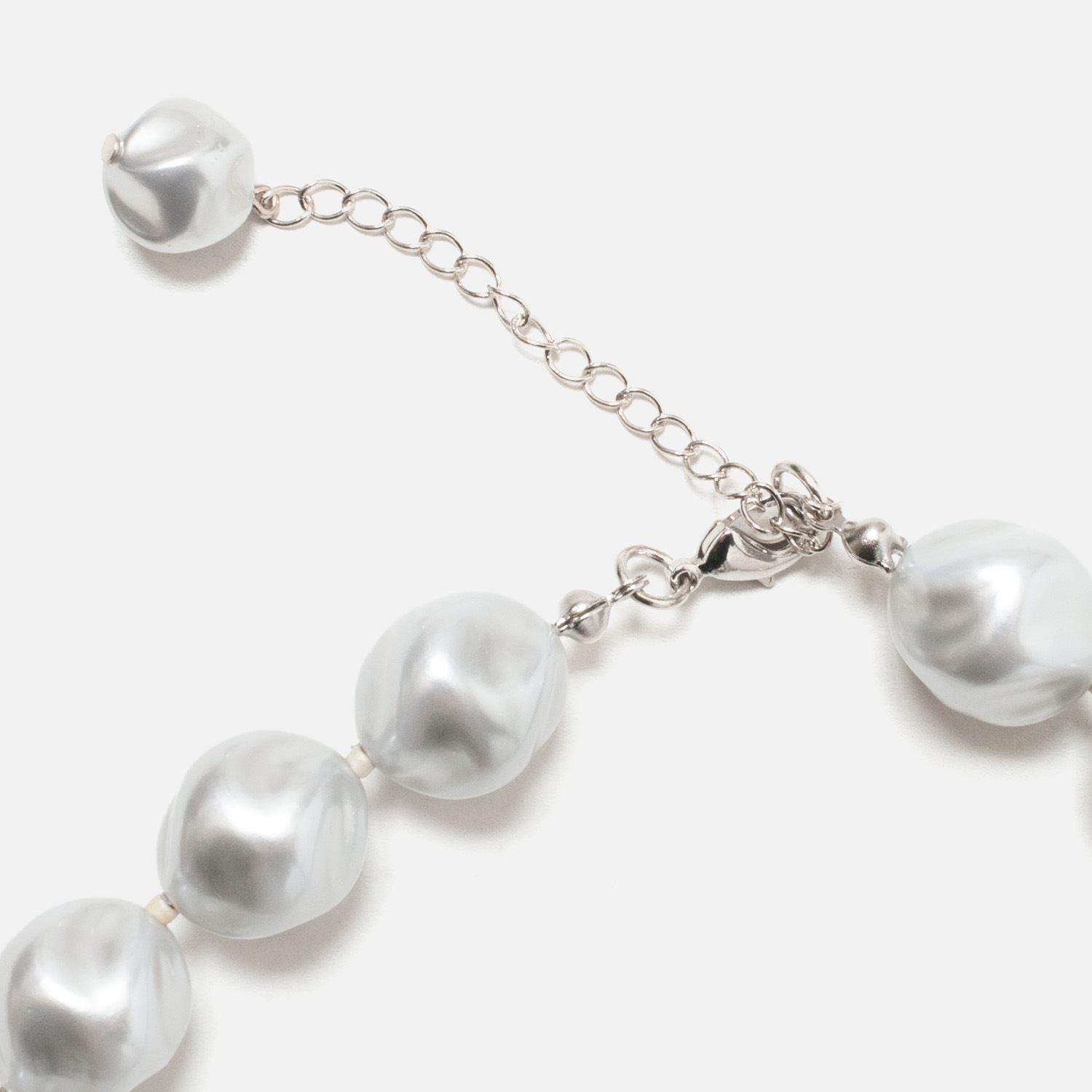 [Harriss] Resin pearl necklace