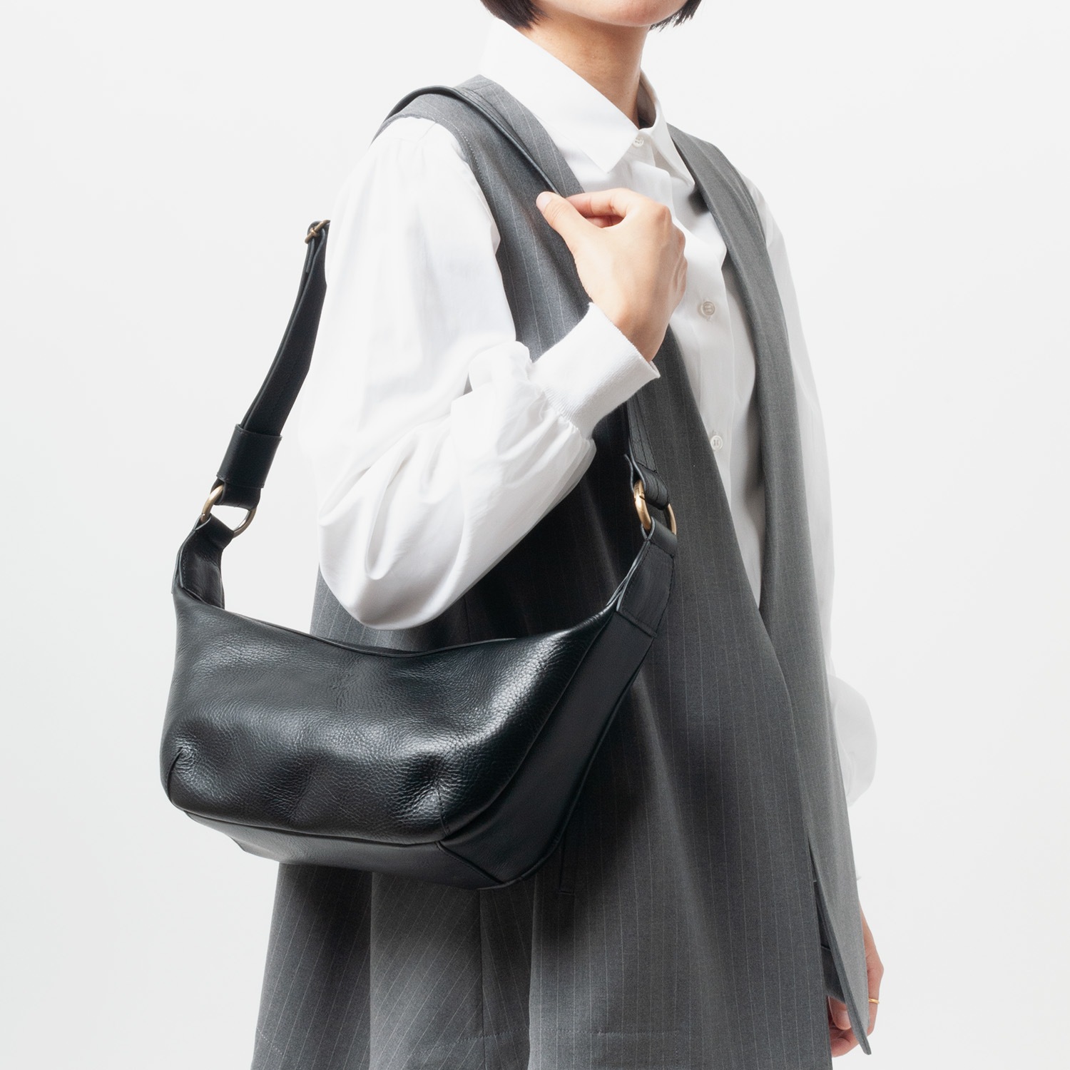 [CI-VA] 2367VOLANATO ( BLACK )