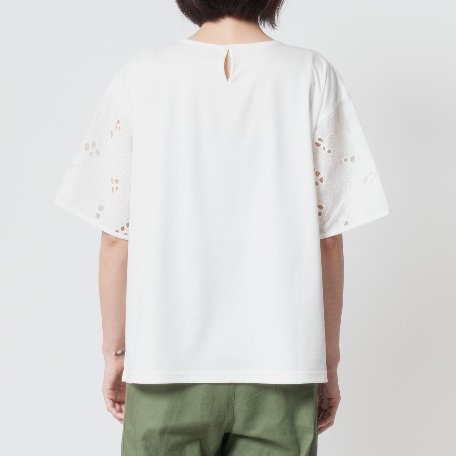 [Harriss] Cutwork Embroidery Lace Pullover