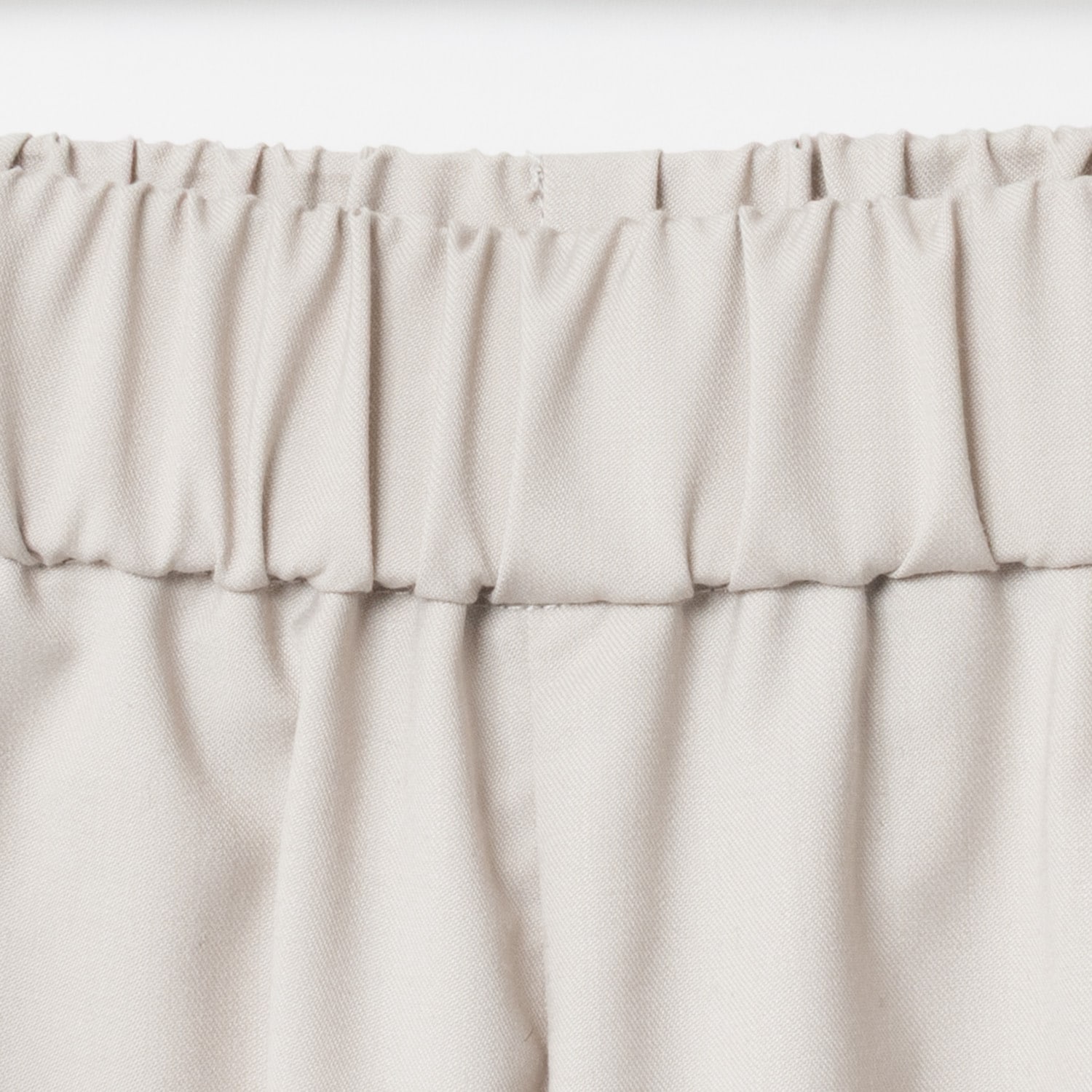 [Harriss] Tapered Line Easy Pants