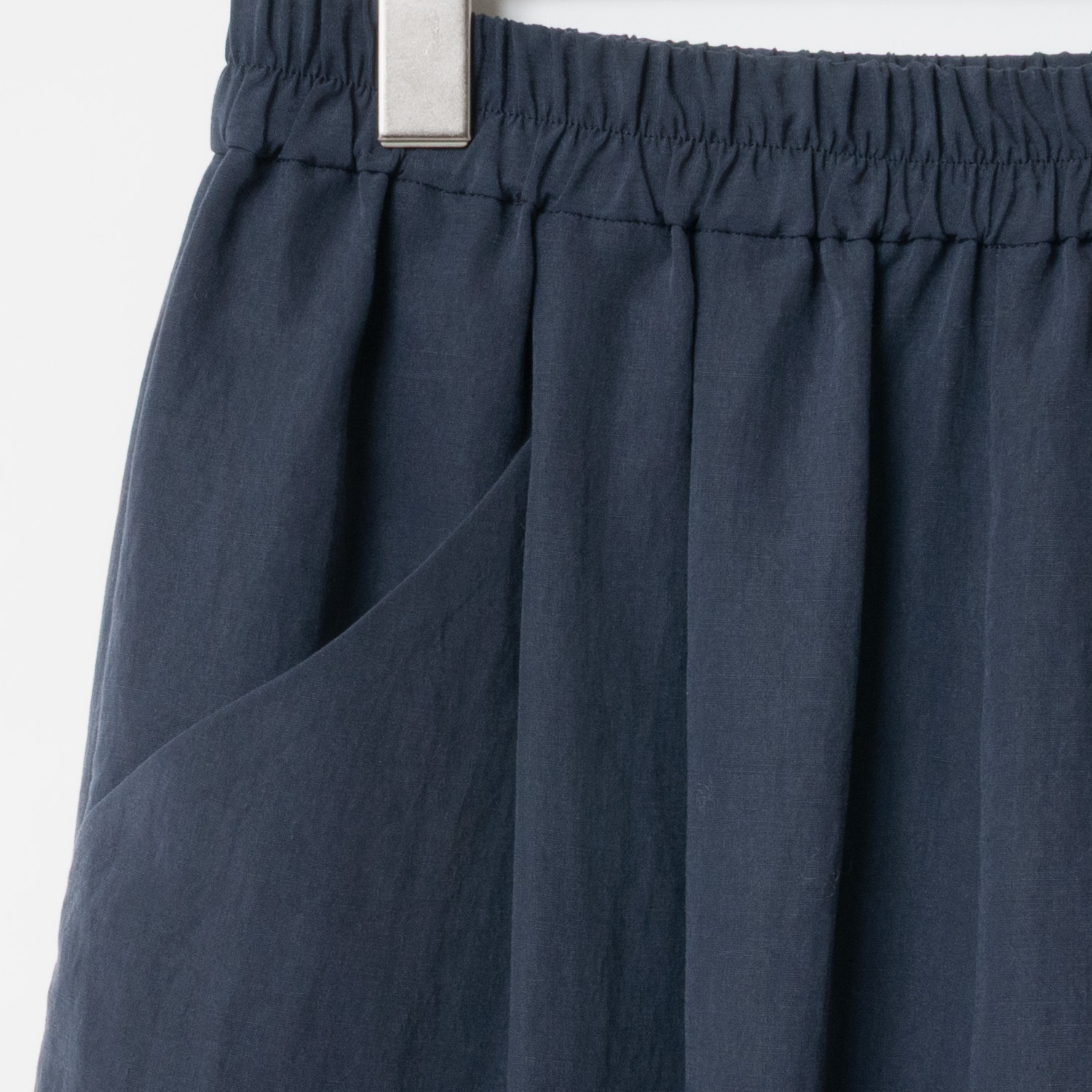 [Harriss] Waist Tuck & Gather Semi-Wide Pants