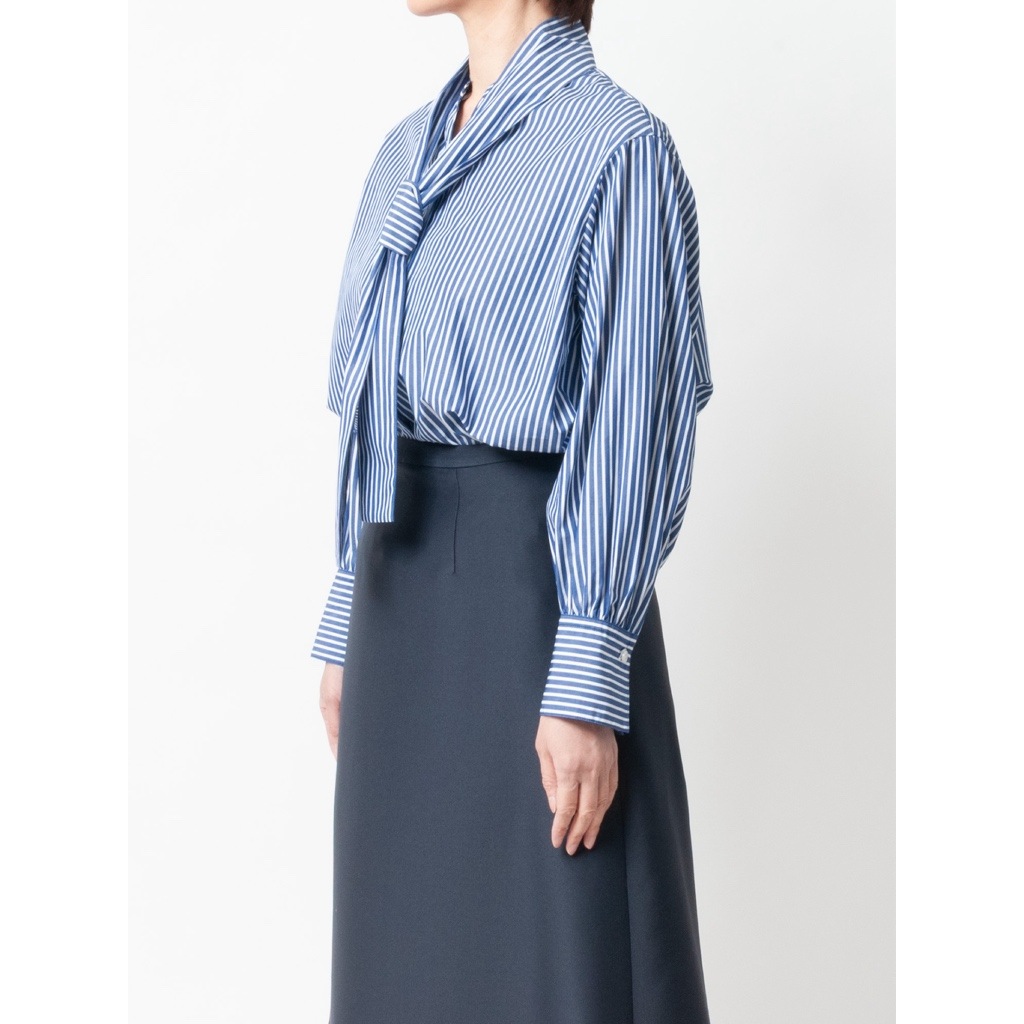 [Harriss] Tunic blouse with tie