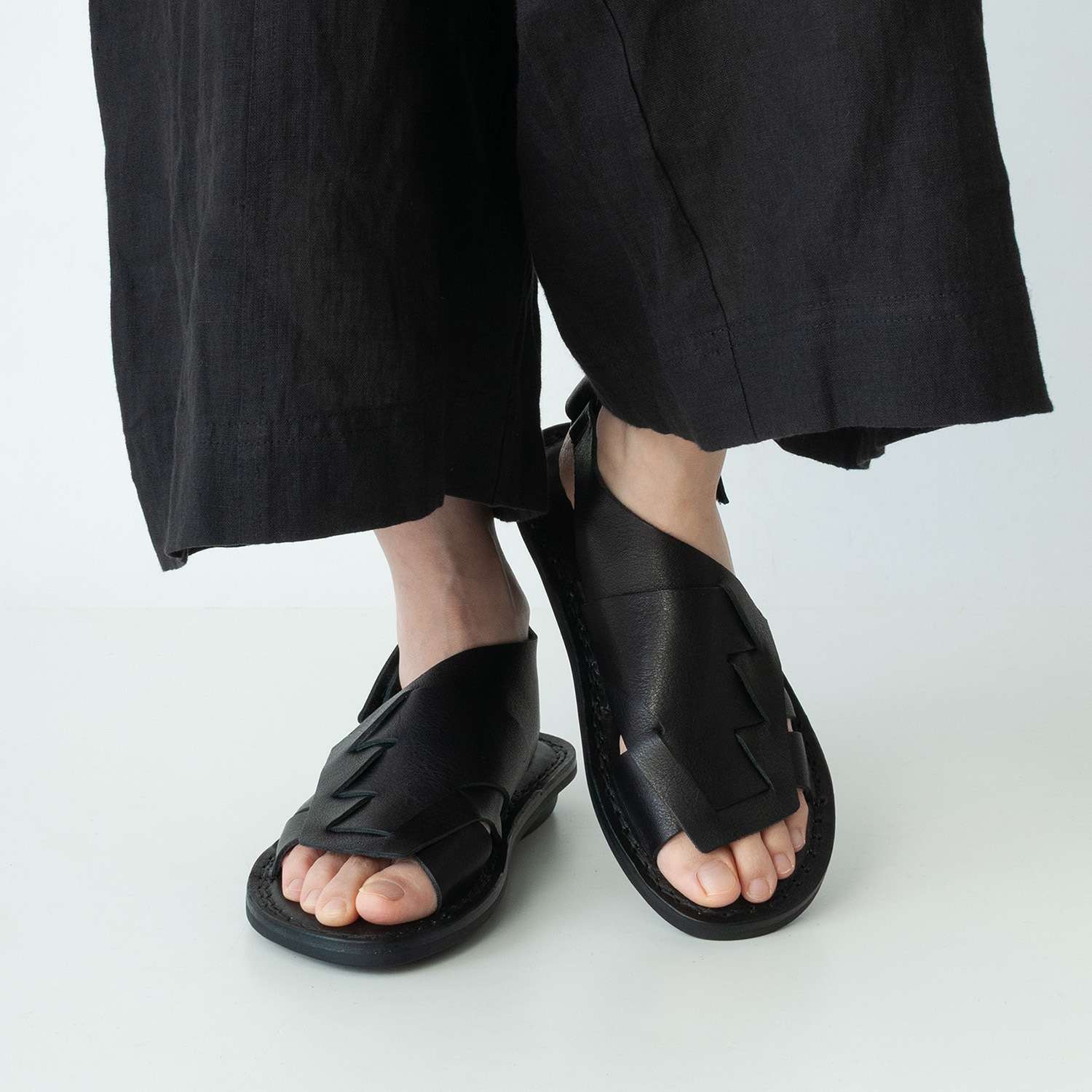 [trippen] Influence f ( black-waw )