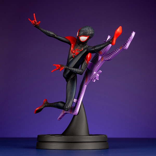MARVEL UNIVERSE ��ARTFX+���ޥ��륺�����쥹���ҡ����������ġ�INTO THE SPIDER-VERSE ͽ��