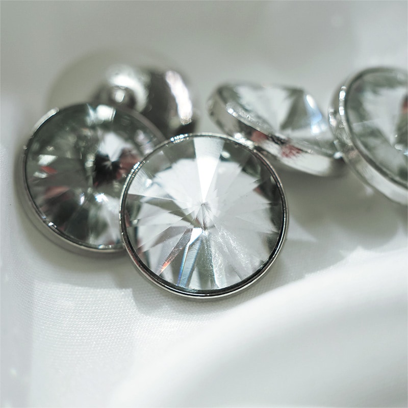 2410フレアボタン(全1色)≪1個単位販売≫｜日暮里の特殊・衣装生地屋