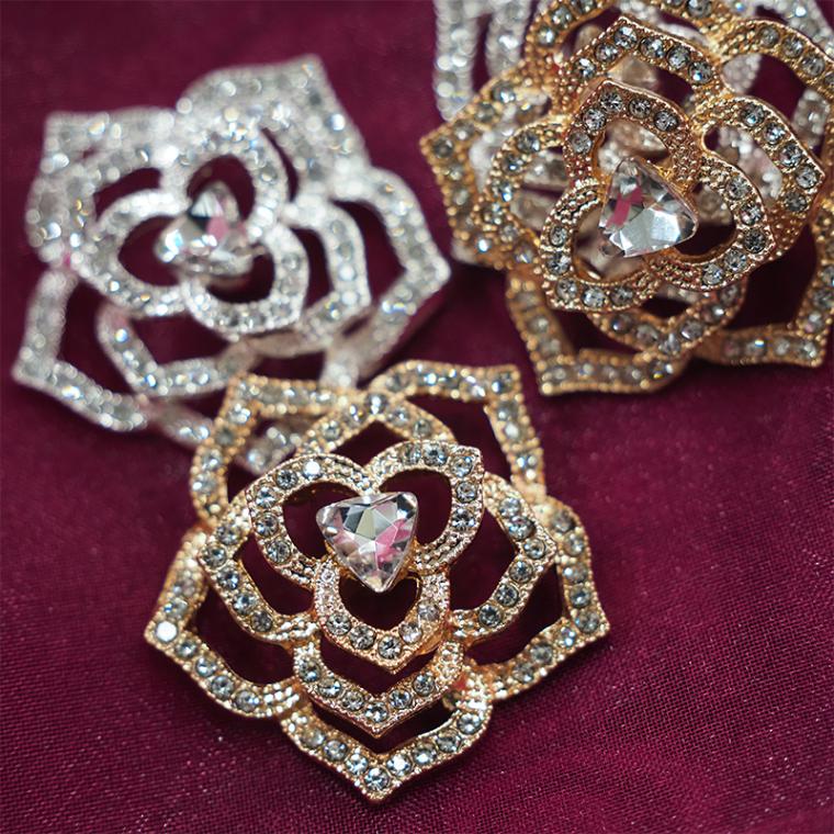 KB0495ダイヤローズボタン(全2色)≪1個単位販売≫