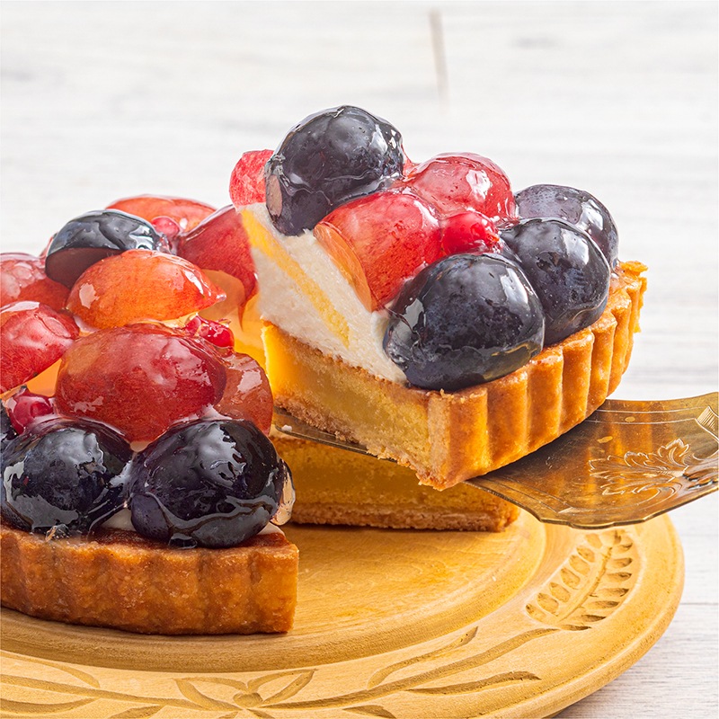 大月農園クイーンルージュとナガノパープルのタルト【季節限定】