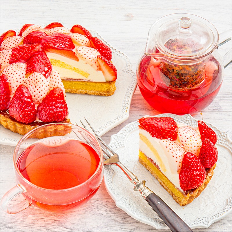 《3月中旬再入荷予定》コーラルベリー 紅ほっぺと白雪小町の紅白タルト【季節限定】