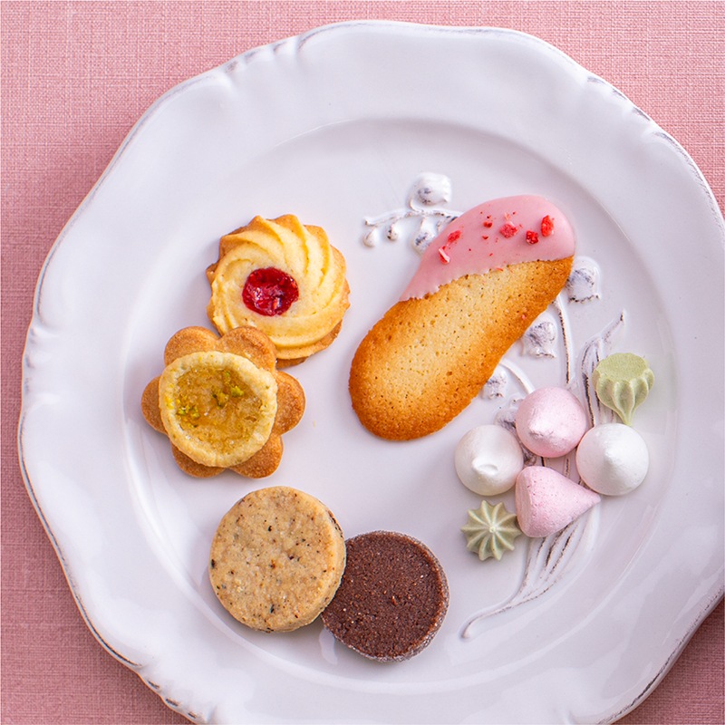 《5月1日以降のお届け》ラ・メゾン 　プティ・フール・プランタン【数量限定】【予約商品】