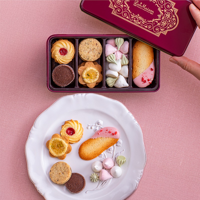 《5月1日以降のお届け》ラ・メゾン 　プティ・フール・プランタン【数量限定】【予約商品】