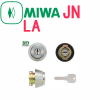 JN��LA��������