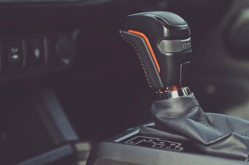 USトヨタ純正 TRD シフトノブ （AT用）