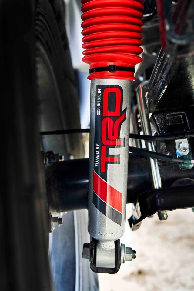 取り寄せ対応！）18- タコマ USトヨタ純正 TRD PRO リフトキット