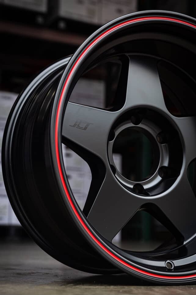 ��������������Ź�������ʤˤĤ�����礻���� SCS��Stealth Custom Series Wheels/���ƥ륹�������ॷ�꡼���� GEN5 Limited Matte Jet Black w/Red Pinstripes �ޥåȥ����åȥ֥�å� ��åɥԥ󥹥ȥ饤�� �ۥ�����
