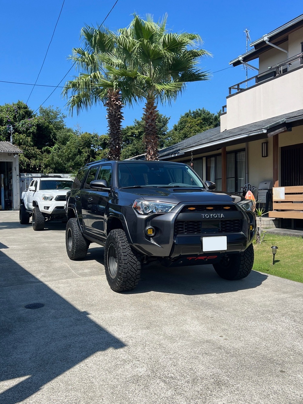 取り寄せ対応！）2014-2022 4ランナー TRD スキッドプレート（ブラック