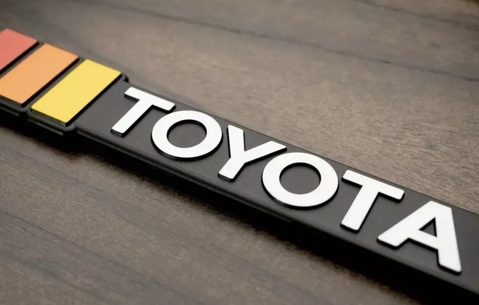 (�߸ˤ���)TOYOTA �ȥ西 ��ȥ� �饤���󥹥ץ졼�ȥե졼�ࡡ�ʥ�С��ե졼��