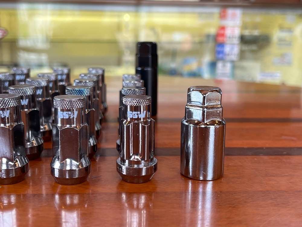 ʼбSSW Off-Road SSWեɡ14x1.5 饰ʥå åʥåȥåȡʥ֥å󥰥ƥ