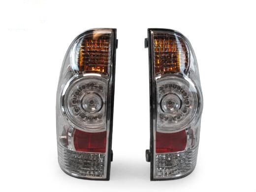 トヨタ　タコマ 2005前後　純正テールランプ 取り寄せ対応）05-15 タコマ 純正タイプ クローム LEDテールランプSET