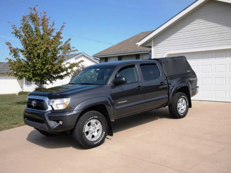 '01〜04 Tacoma タコマ ダブルキャブ専用 シェルsnugtop 広島 取り寄せ対応！）05-15 タコマ ロングベッド車用 Softopper