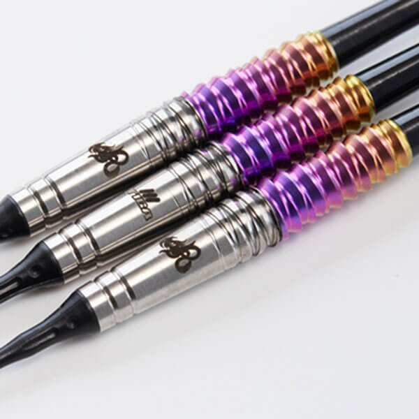 �ƥ��� �͸�δ������ �����ѡ��Υ��� �ե塼����� TIGA DARTS Supernova Fusion ������ �Х�� 2BA16.5g