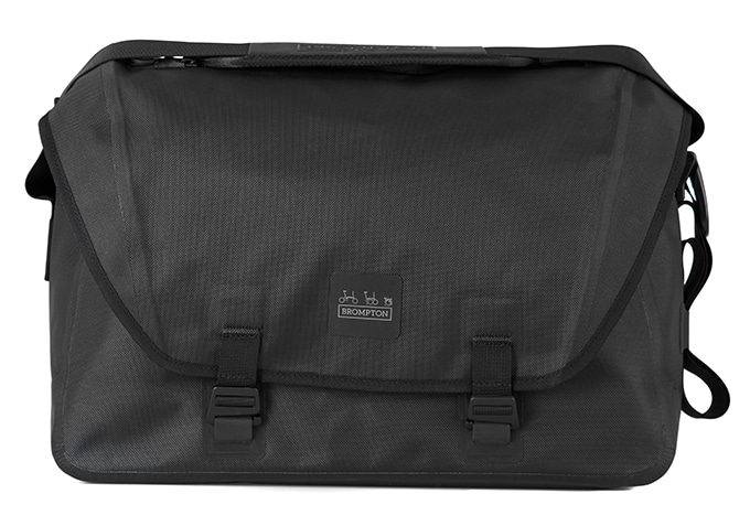 BROMPTON(�֥���ץȥ�)��Messenger Waterproof Bag����å��󥸥㡼 �����������ץ롼�� �Хå�����20L�ۡڥ饲�å���