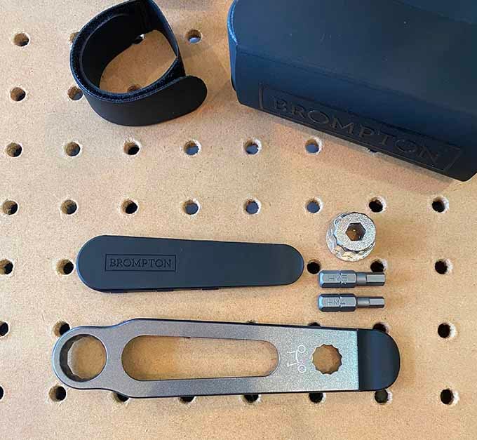 BROMPTON(֥ץȥ)Puncture Pouch & Multi-tool