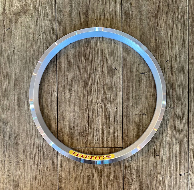 Velocity�ʥ��������ƥ��ˡ�Dyad 16�������349�� ��ࡡ����С�