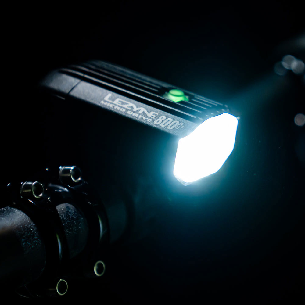 LEZYNE�ʥ쥶����ˡ�MICRO DRIVE 800+���ե������LED�饤��