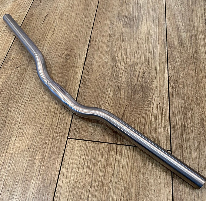 H��H(����������ɥ�����)��Titanium Handlebar Ride Low�ڥ��顼��Silver�ۡ�HH inovation��