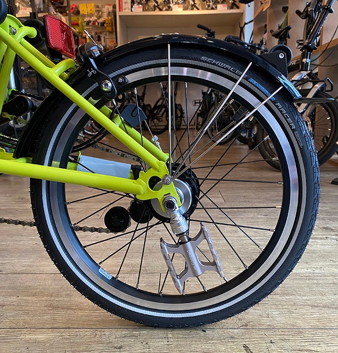 ペダル brompton BROMPTON ( ブロンプトン ) フラットペダル PEDAL-FOLDING-LH