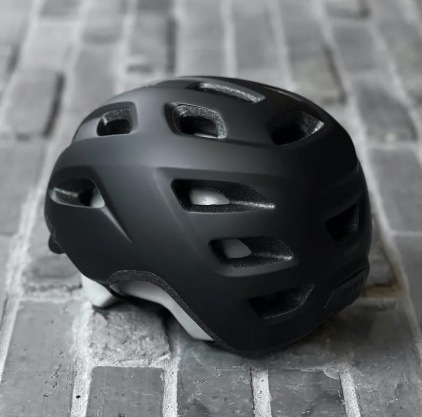GIRO�ʥ����ˡ�CORMICK STANDARD �ʥ����ߥå��� MIPS̵�� �إ��åȡ���Matte Black / Dark Blue��