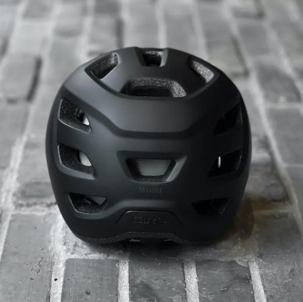 GIRO�ʥ����ˡ�CORMICK STANDARD �ʥ����ߥå��� MIPS̵�� �إ��åȡ���Matte Black / Dark Blue��