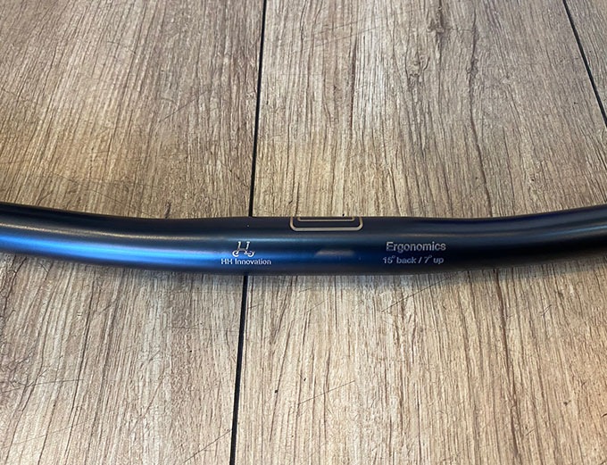 H��H(����������ɥ�����)��Titanium Handlebar S bar�ڥ��顼��Glossy Black�ۡ�HH inovation��