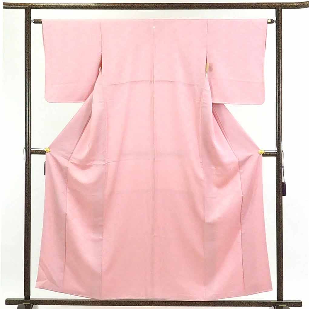 【在庫処分】リサイクル着物 小紋正絹ピンク地五三の桐紋入袷色無地レディース【裄Sサイズ】【ランクA】