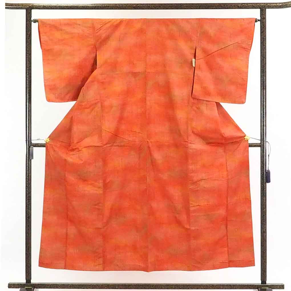 【在庫処分】リサイクル着物 紬正絹オレンジ地縦縞袷紬着物レディース【裄Mサイズ】身丈155cm 裄64cm 前幅23cm 後幅30cm 袖丈52cm【ランクA】