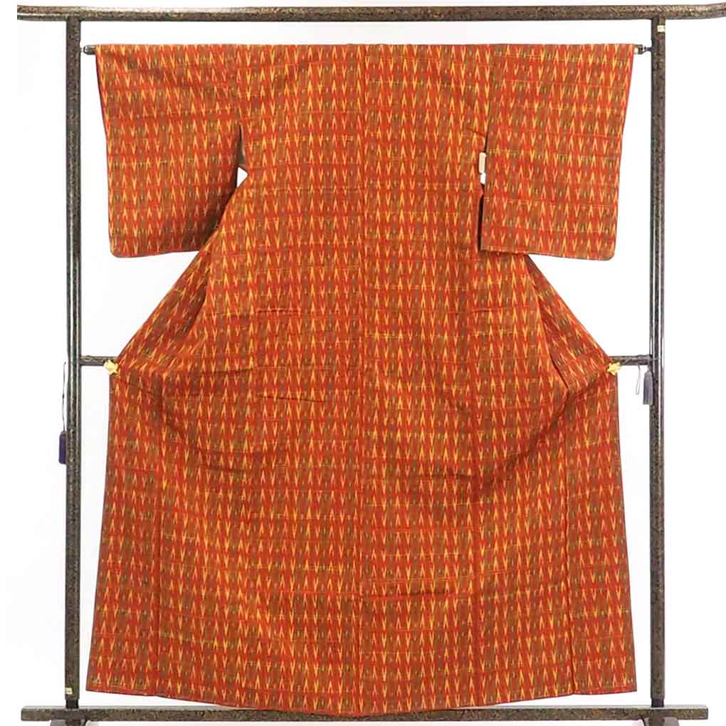 【在庫処分】リサイクル着物 紬正絹赤茶地先染袷紬着物未使用品レディース【裄Mサイズ】身丈162cm 裄64cm 前幅23cm 後幅28cm 袖丈53cm【ランクS】