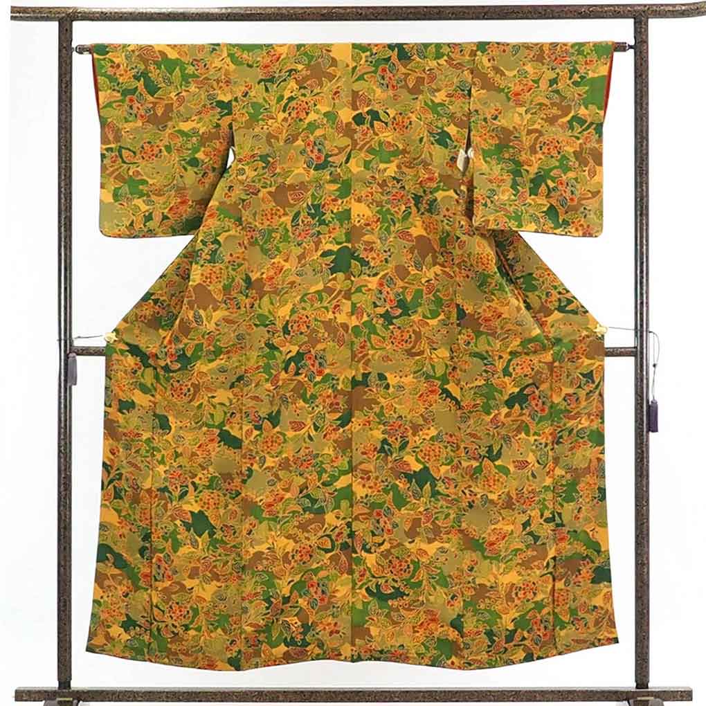 【在庫処分】リサイクル着物 小紋正絹山吹×グリーン地花柄袷小紋着物レディース【裄Sサイズ】身丈156cm 裄62cm 前幅23.5cm 後幅28cm 袖丈48cm【ランクA】