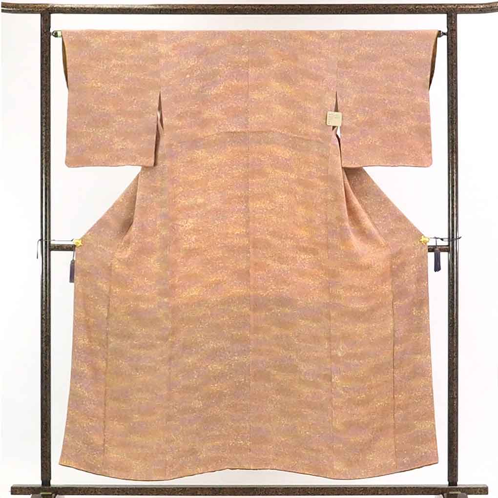 【在庫処分】リサイクル着物 小紋正絹薄茶ピンク地ぼかし蔦紋入袷小紋着物レディース【裄Mサイズ】身丈156cm 裄65cm 前幅22.5cm 後幅30cm 袖丈49cm【ランクA】