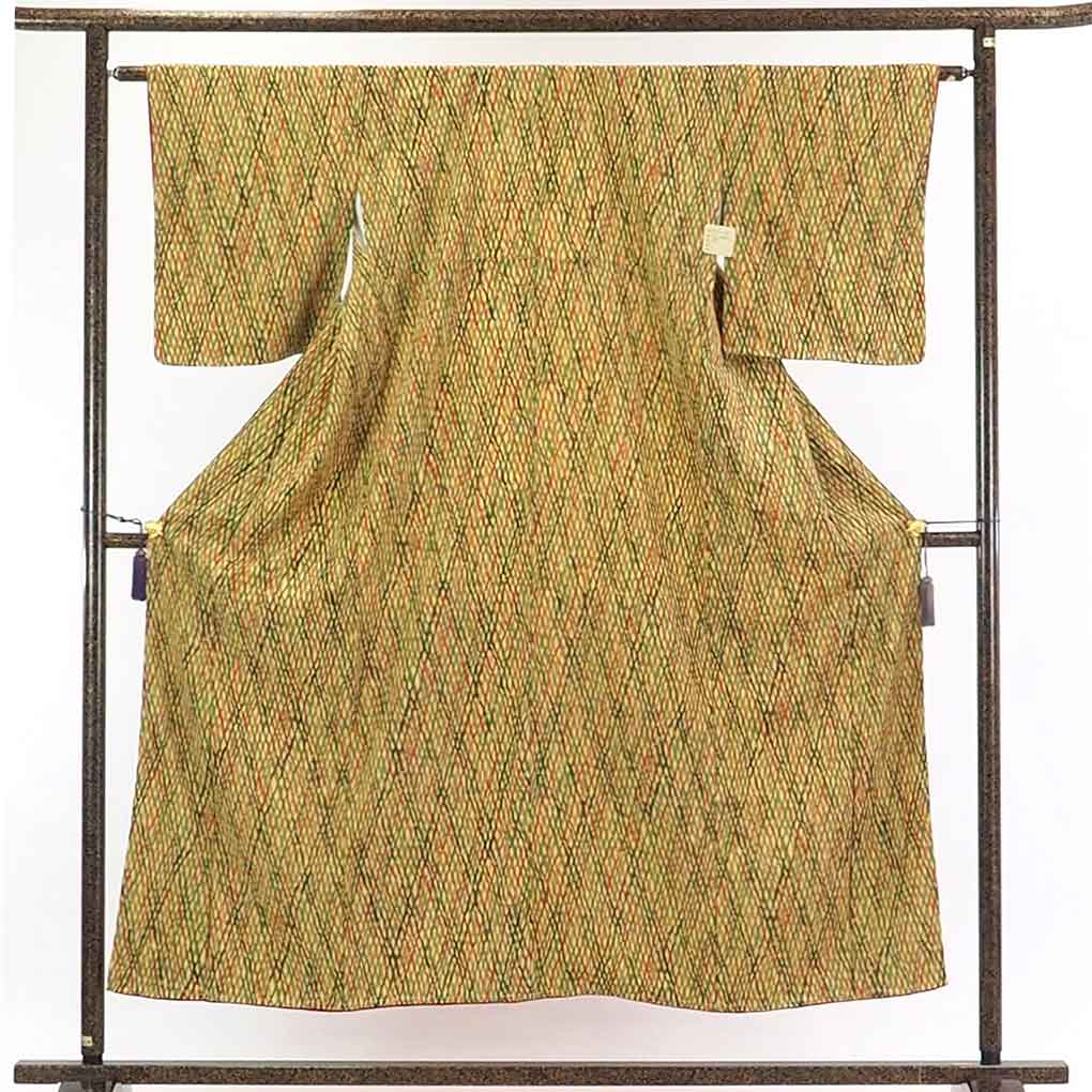 【在庫処分】リサイクル着物 小紋正絹黄色地袷小紋着物未使用品レディース【裄Sサイズ】身丈152cm 裄62cm 前幅22cm 後幅30cm 袖丈48cm【ランクS】