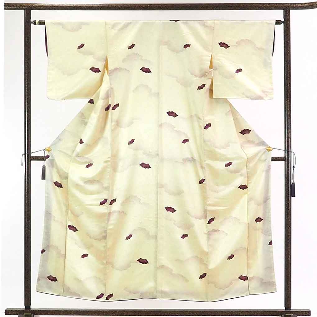 【在庫処分】リサイクル着物 小紋正絹白地扇面柄袷小紋着物レディース【裄Sサイズ】身丈155cm 裄62cm 前幅23cm 後幅29cm 袖丈45cm【ランクB】