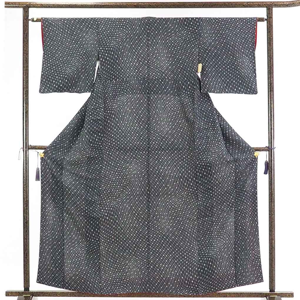 【在庫処分】リサイクル着物 小紋正絹黒地麻の葉柄袷小紋着物レディース【裄Sサイズ】身丈160cm 裄62cm 前幅22.5cm 後幅28cm 袖丈45cm【ランクA】