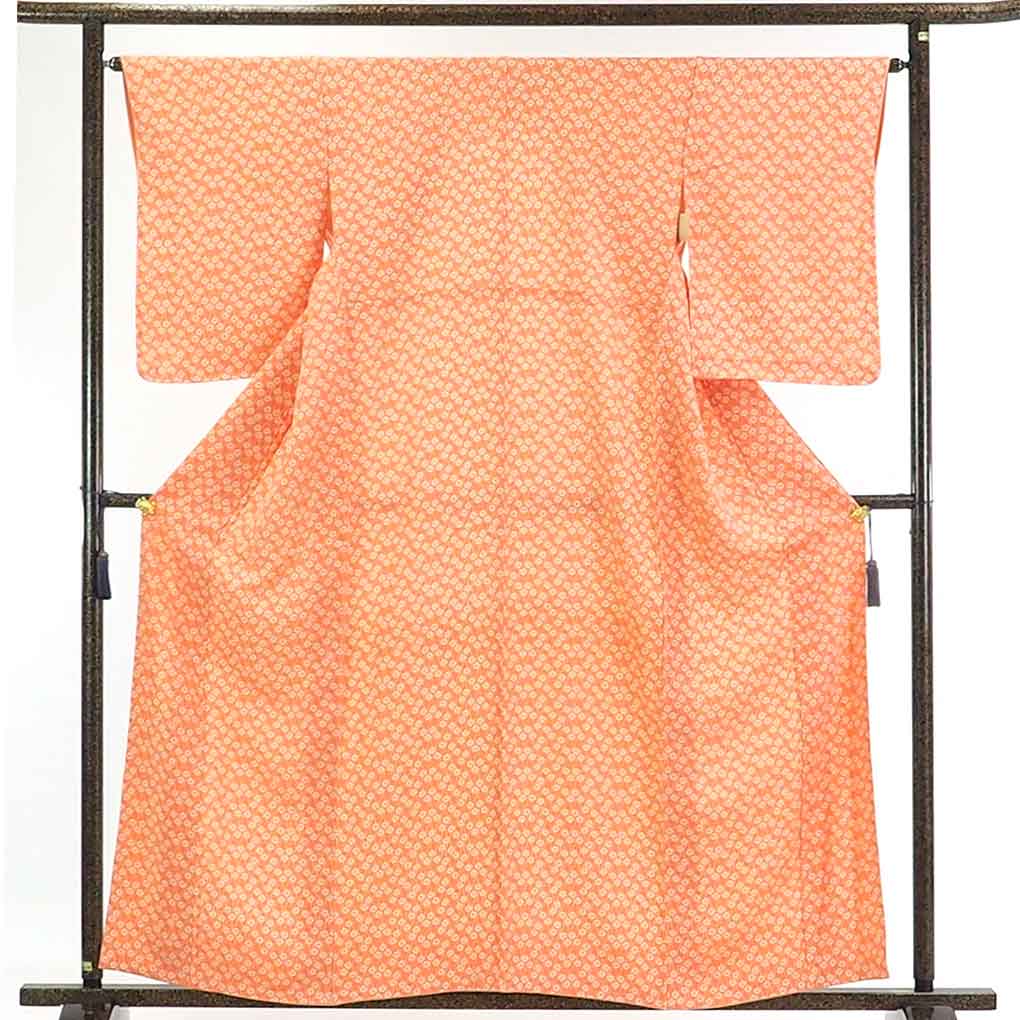 【在庫処分】リサイクル着物 小紋正絹オレンジ地花柄袷小紋着物未使用品レディース【裄Mサイズ】身丈161cm 裄64cm 前幅24cm 後幅30cm 袖丈56cm【ランクS】