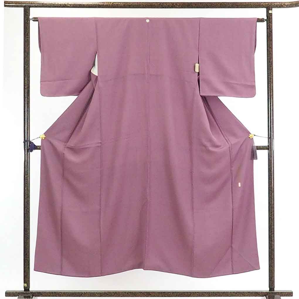 【在庫処分】リサイクル着物 色無地正絹紫地五三の桐紋入袷色無地レディース【裄Mサイズ】身丈152cm 裄63cm 前幅24cm 後幅30cm 袖丈47cm【ランクB】